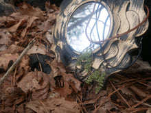 Cargar imagen en el visor de la galería, COLLAR PERIDOTO ARBOL DE LA VIDA
