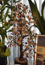 Cargar imagen en el visor de la galería, 700 PIEDRAS MIXTAS ÁRBOL DE GEMAS DE 15&quot;
